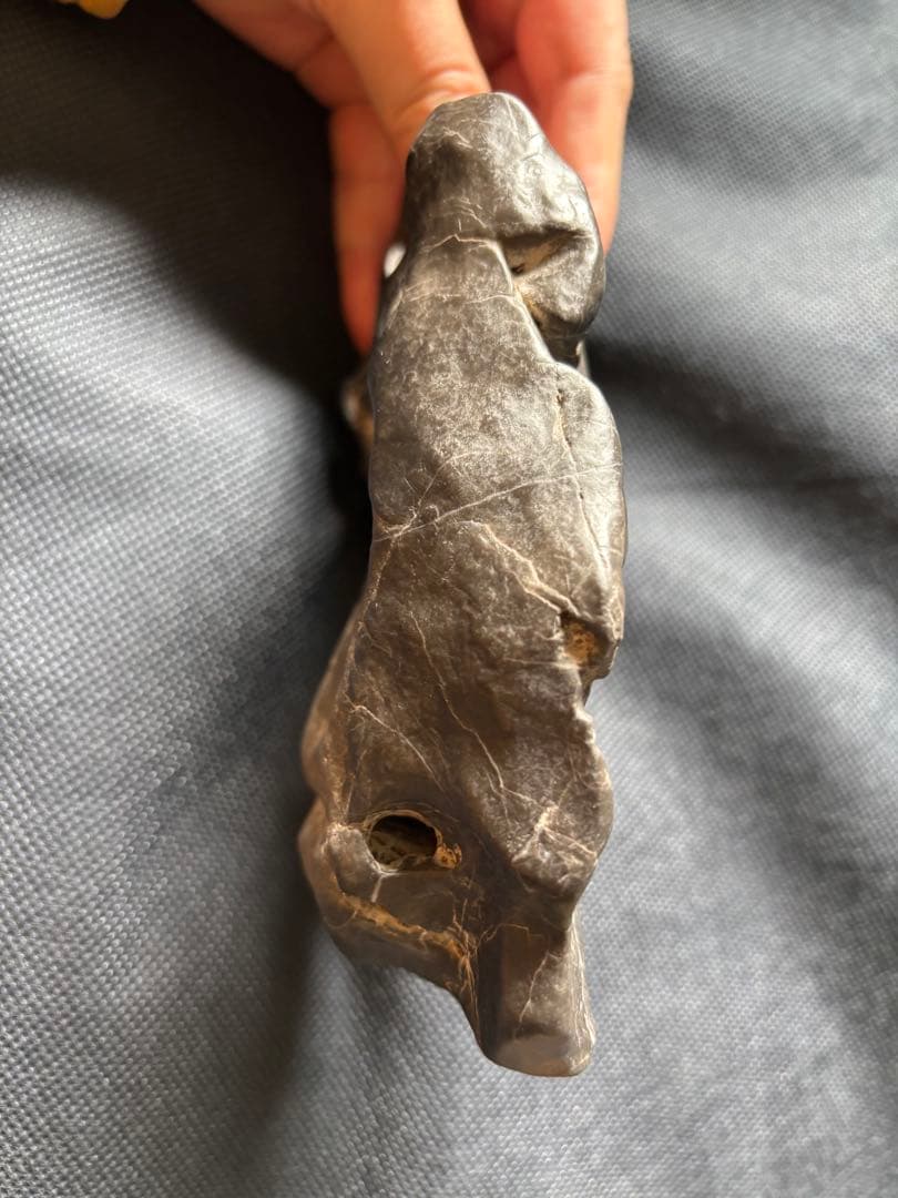 中国　天然　鑑賞　石　痩透漏　18✖︎10cm