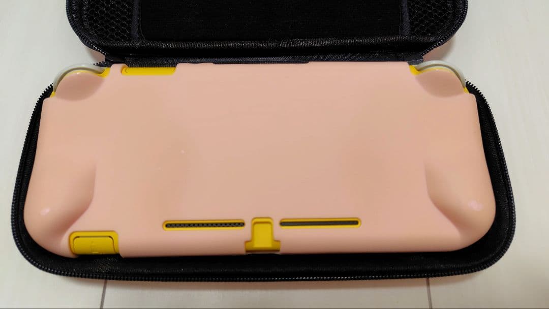 Nintendo Switch Lite イエロー スイッチライト