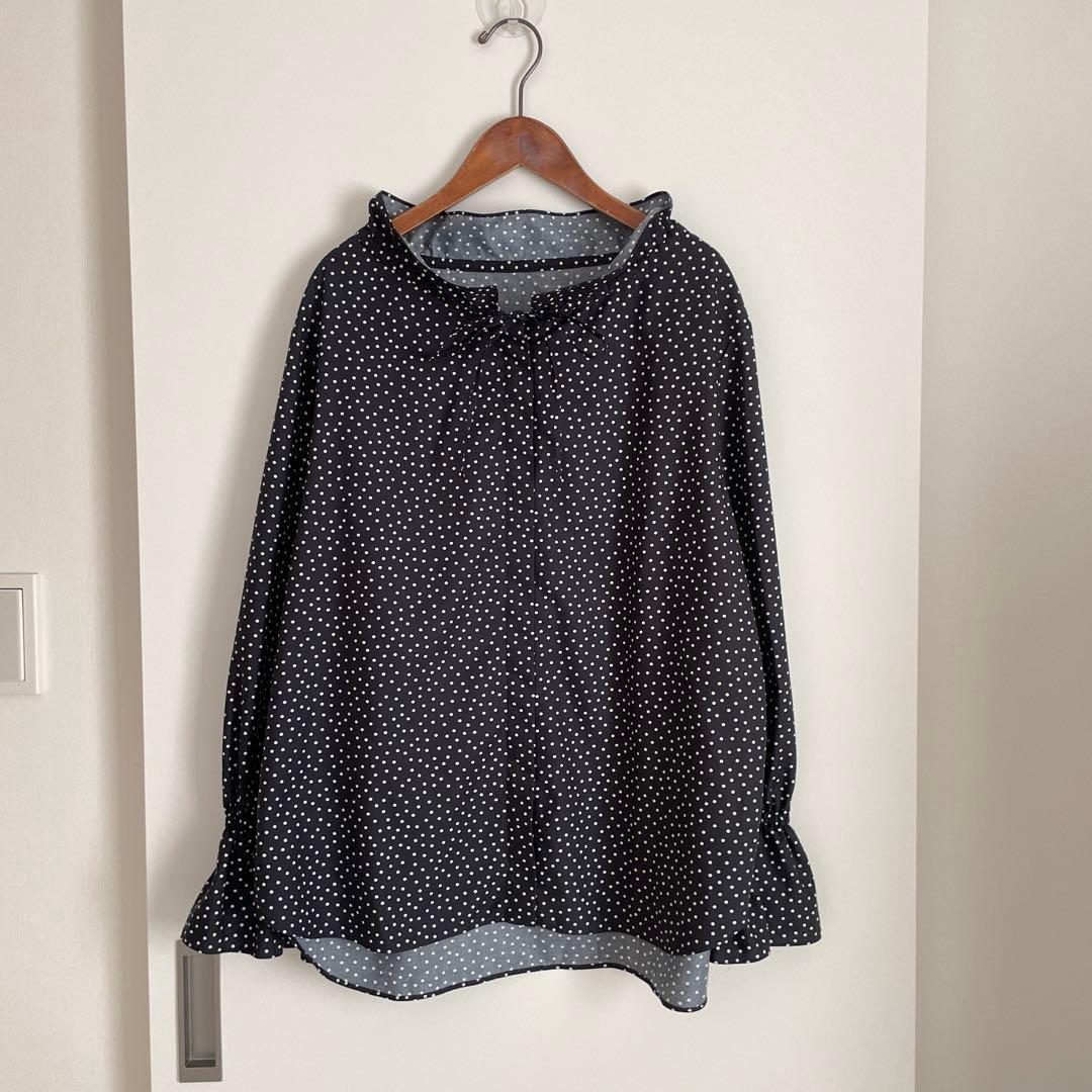 未使用近　ユナイテッドアローズ　フリルカラー フレアスリーブ ブラウス