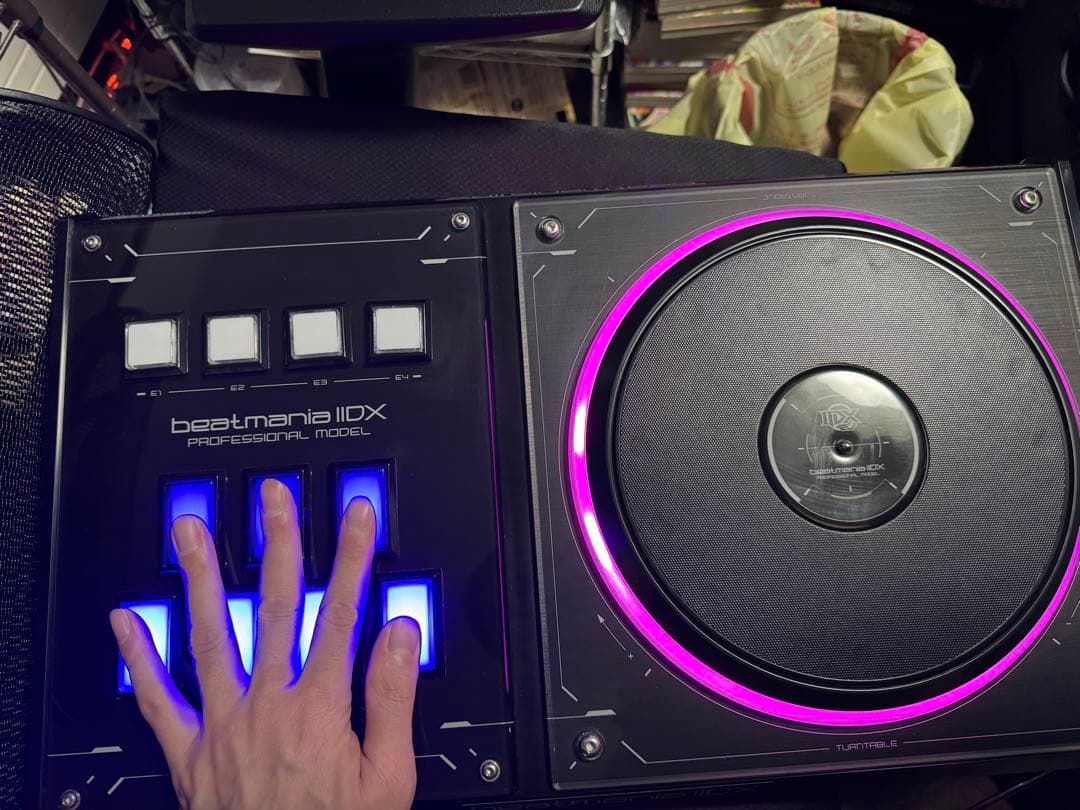 beatmania IIDXプロフェッショナルモデルコントローラー