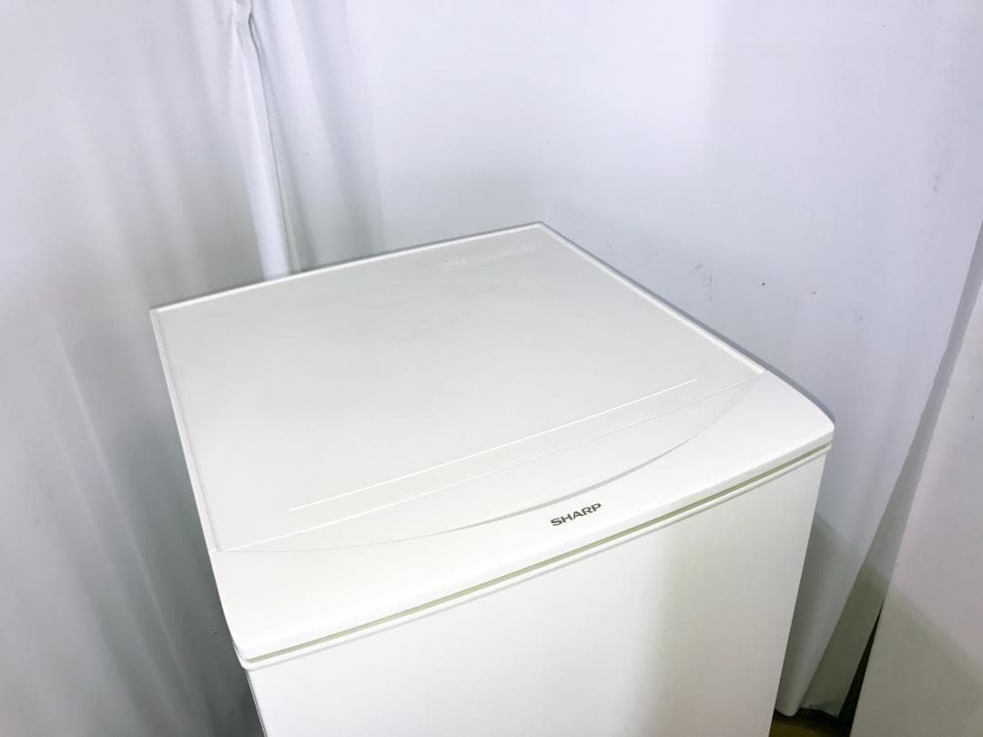 ♦2015年製♦SHARP137L冷蔵庫【♦SJ-D14A-W】♦︎♦︎♦︎♦︎