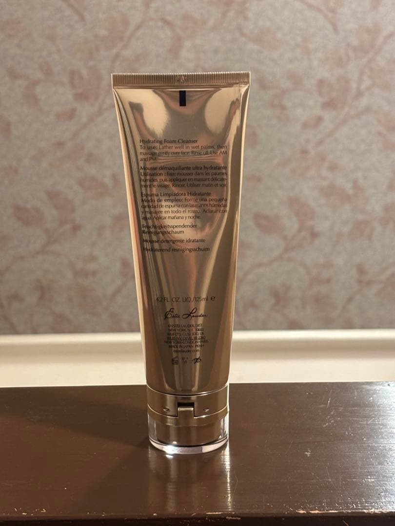 【未使用】【現品のみ】エスティローダー リニュートリィブ　クレンザー 洗顔料