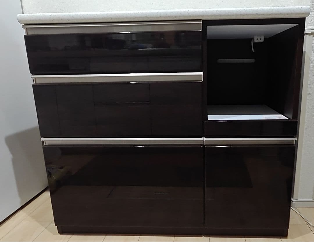 ニトリ キッチンボード キッチンカウンター アルミナ