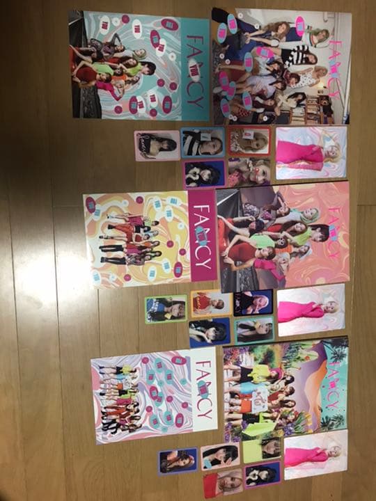 TWICE グッズ
