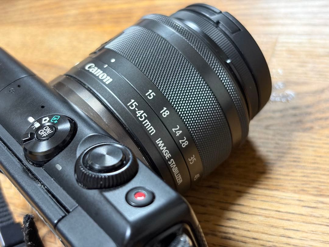 【ジャンク品】Canon EOS M100 EF-M15-45 レンズキット