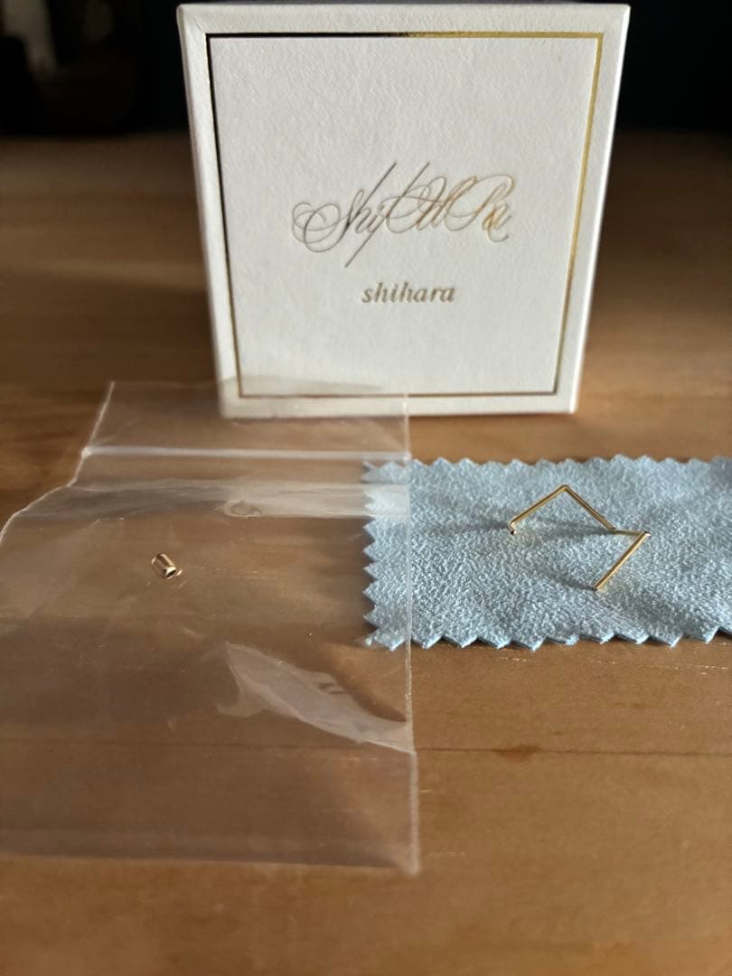 Shihara ピアス 片耳用 / シハラ ゴールド