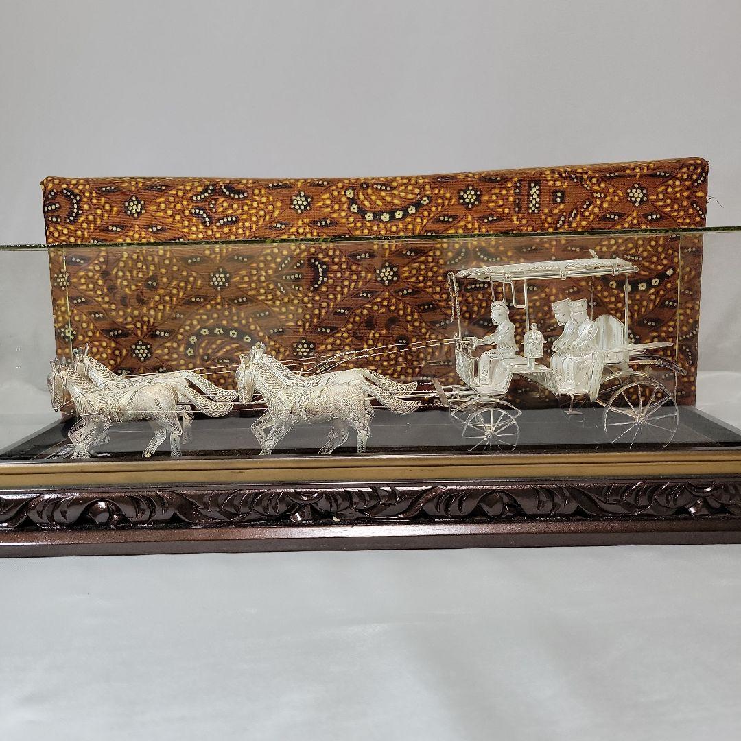 《伝統工芸品》銀線細工　馬車