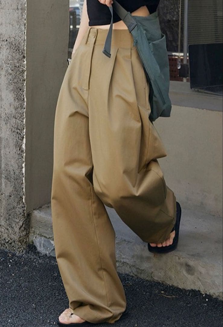 新品・未着用 ANOTHER S タック入りワイドチノパン