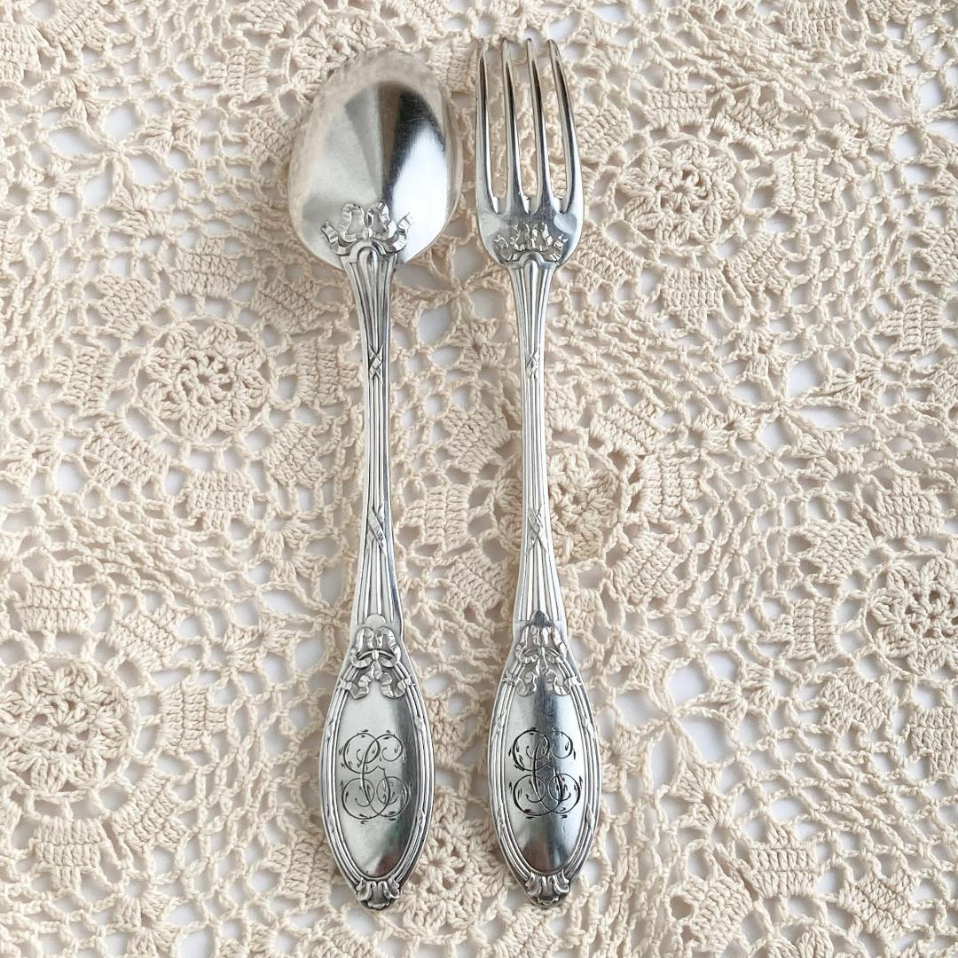 【MiMi】カトラリー２セットフランスアンティーク✨️可愛いリボンモチーフ