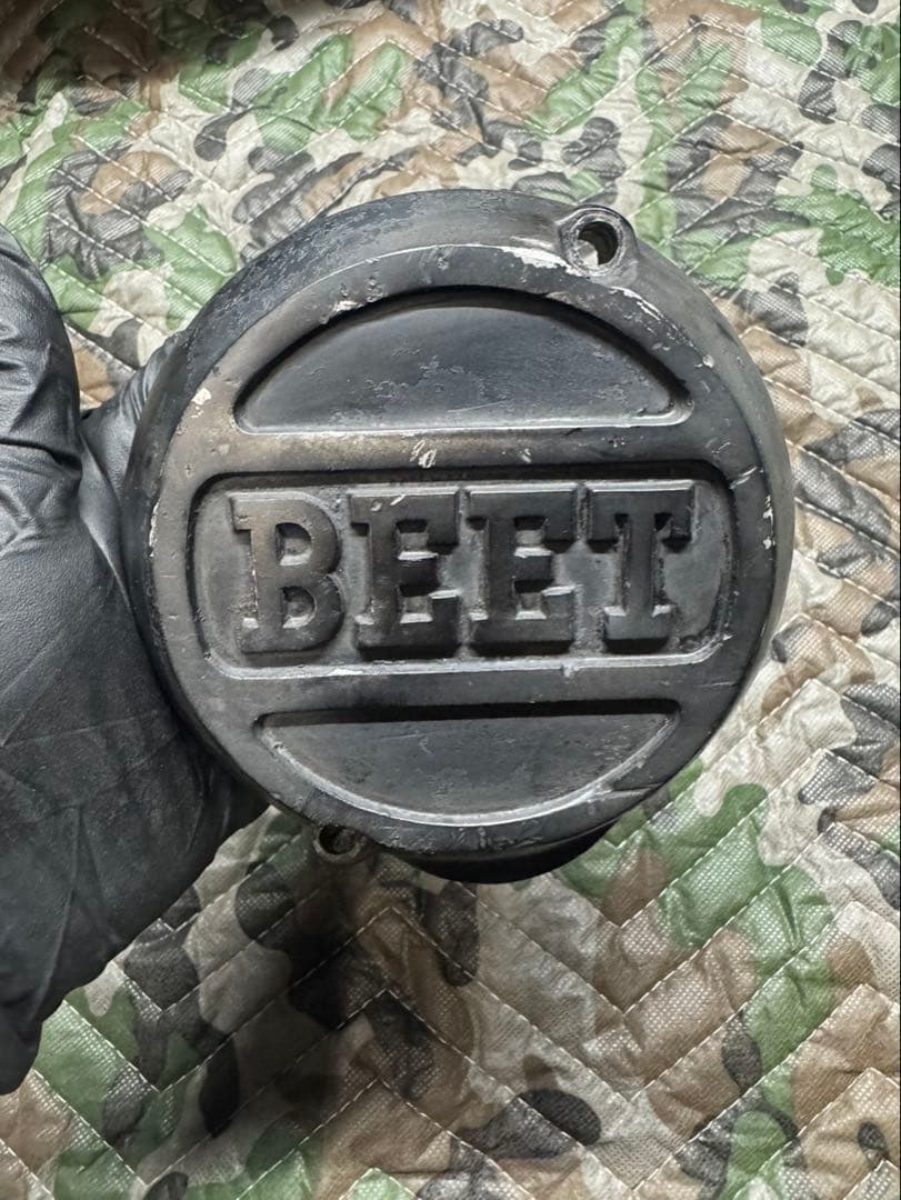 ゼファー　BEET ポイントカバー　ジェネレーターカバー　ダイナモ