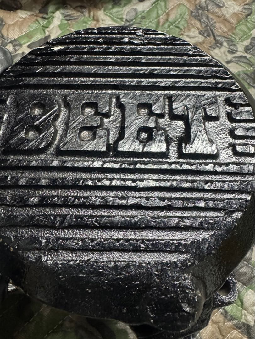 ゼファー　BEET ポイントカバー　ジェネレーターカバー　ダイナモ