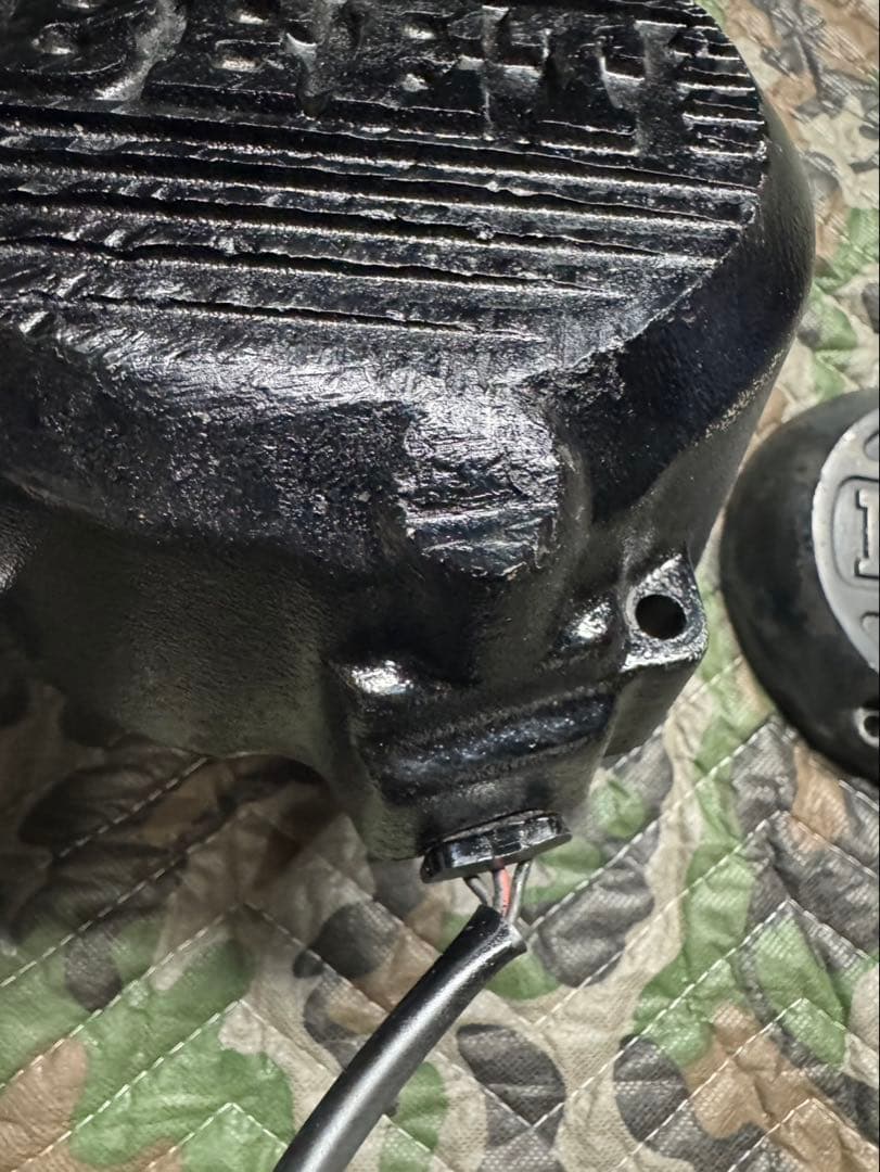 ゼファー　BEET ポイントカバー　ジェネレーターカバー　ダイナモ