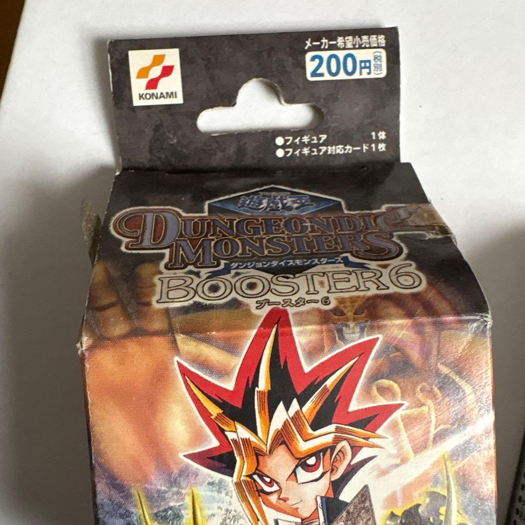 遊戯王　ダンジョンダイスモンスターズ　フィギュア　カード