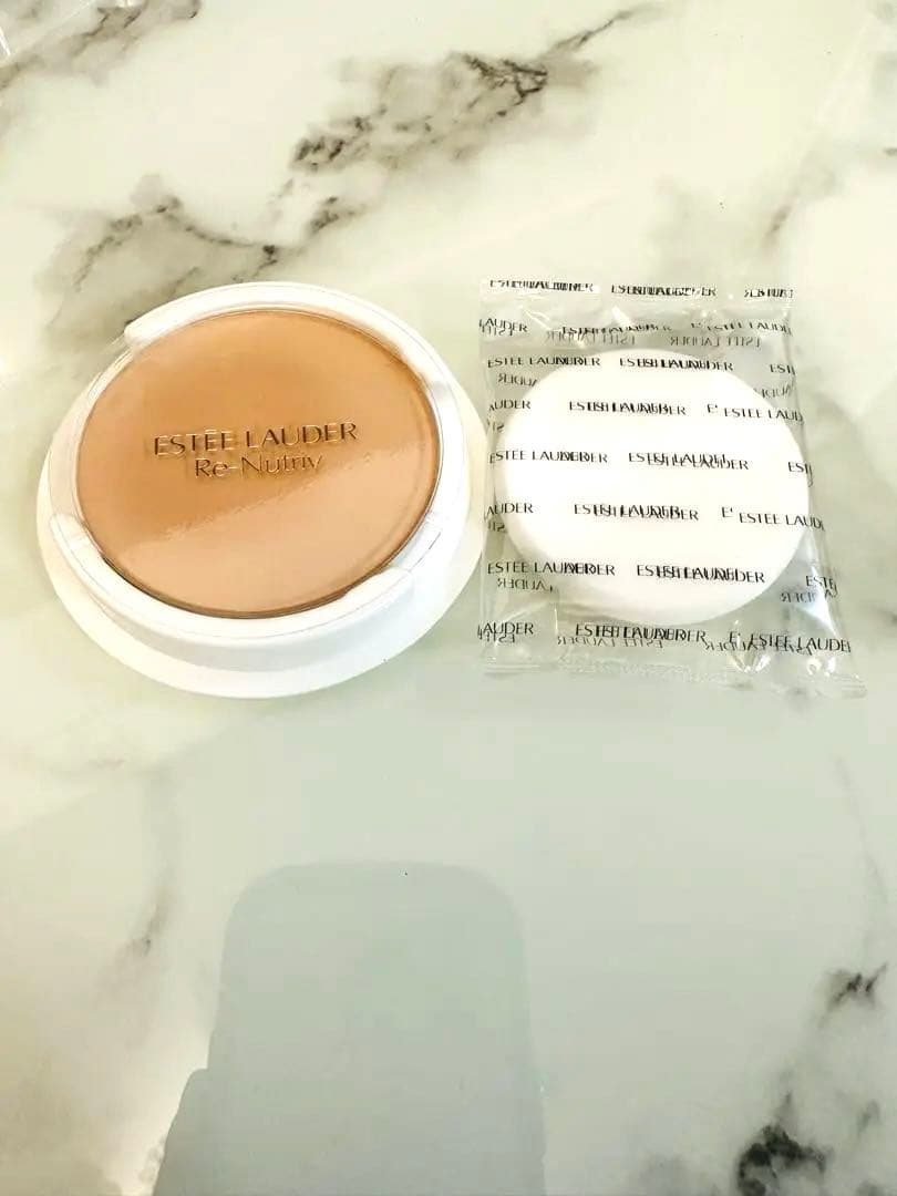 ESTEE LAUDER ラディアンス　パウダーメークアップ07