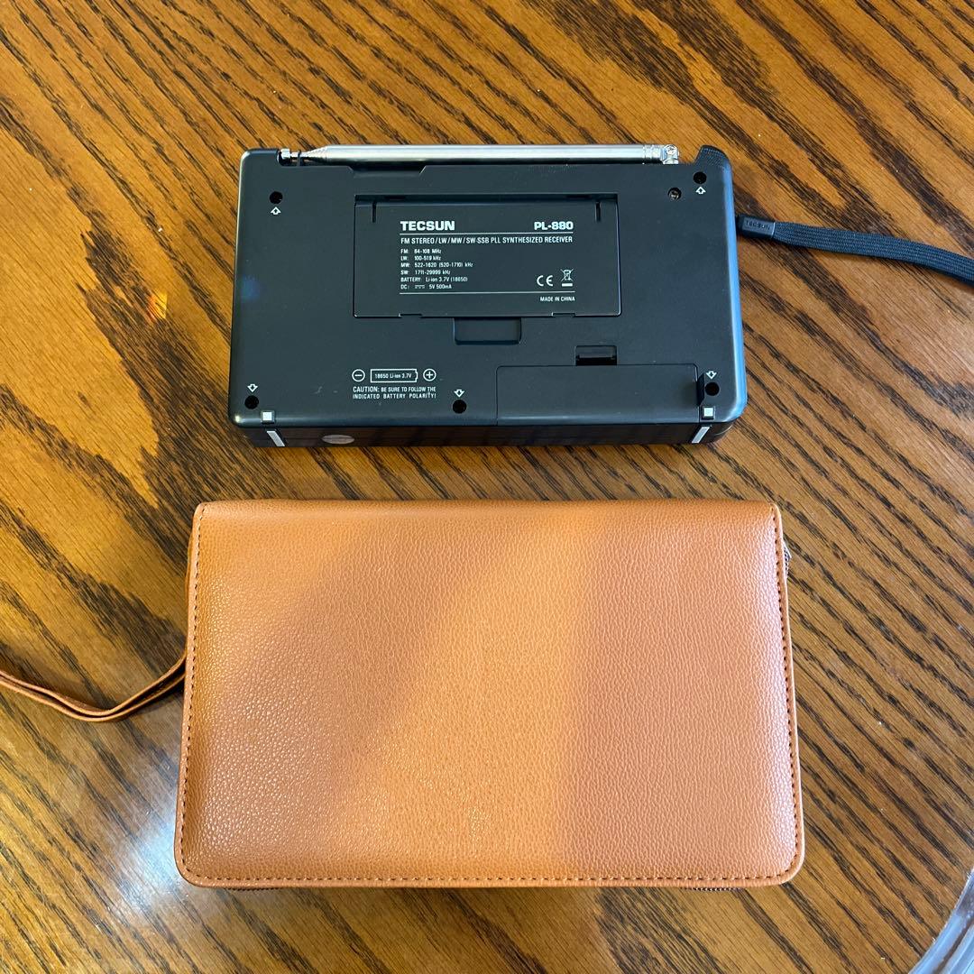 TECSUN高感度短波ラジオPL-880