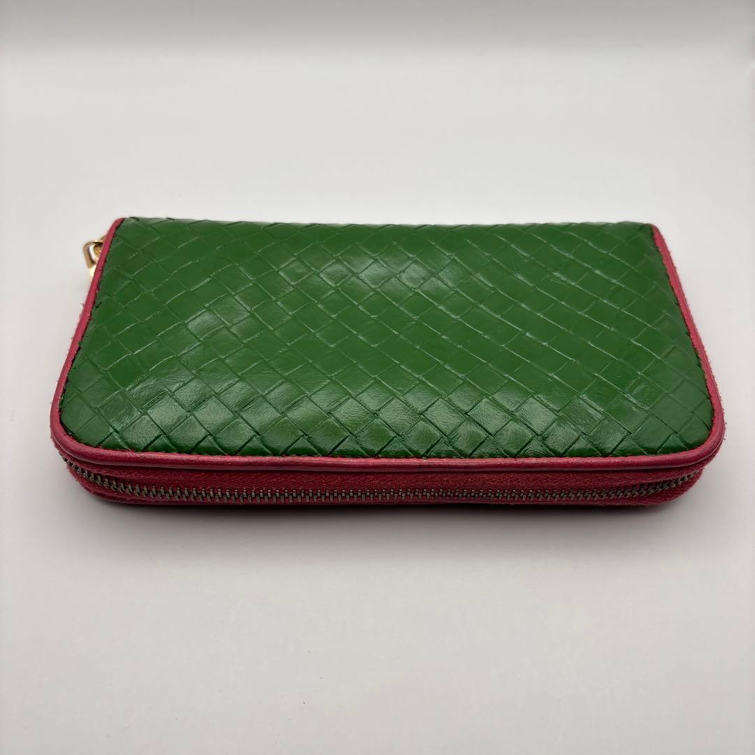 ◆正規品◆ボッティガヴェネタイントレチャート ラウンドファスナー長財布グリーン
