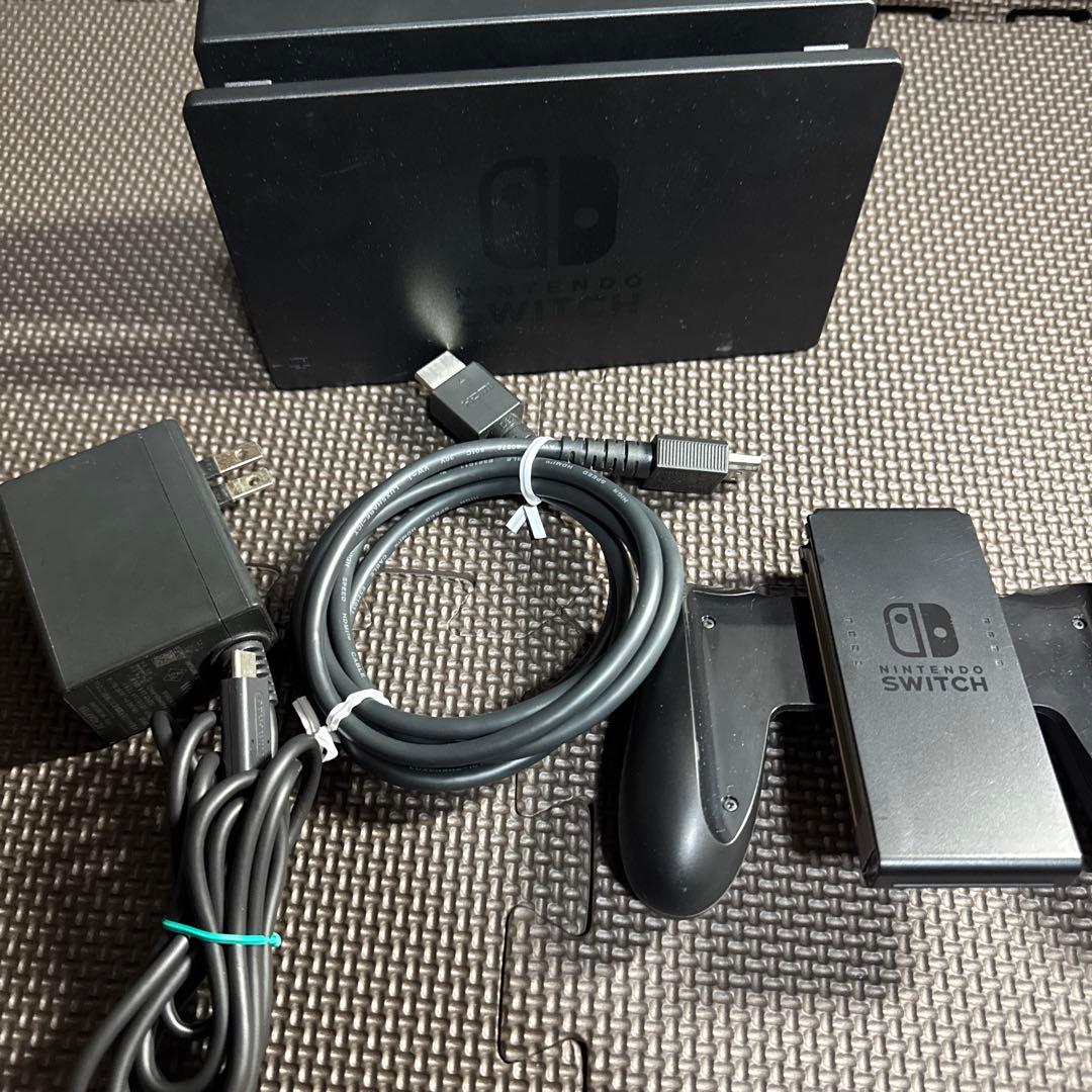 Nintendo Switch 本体 + 付属品