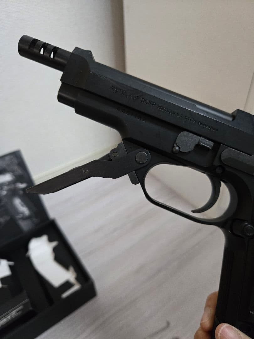 東京マルイ　電動ガン　M93R　ベレッタ