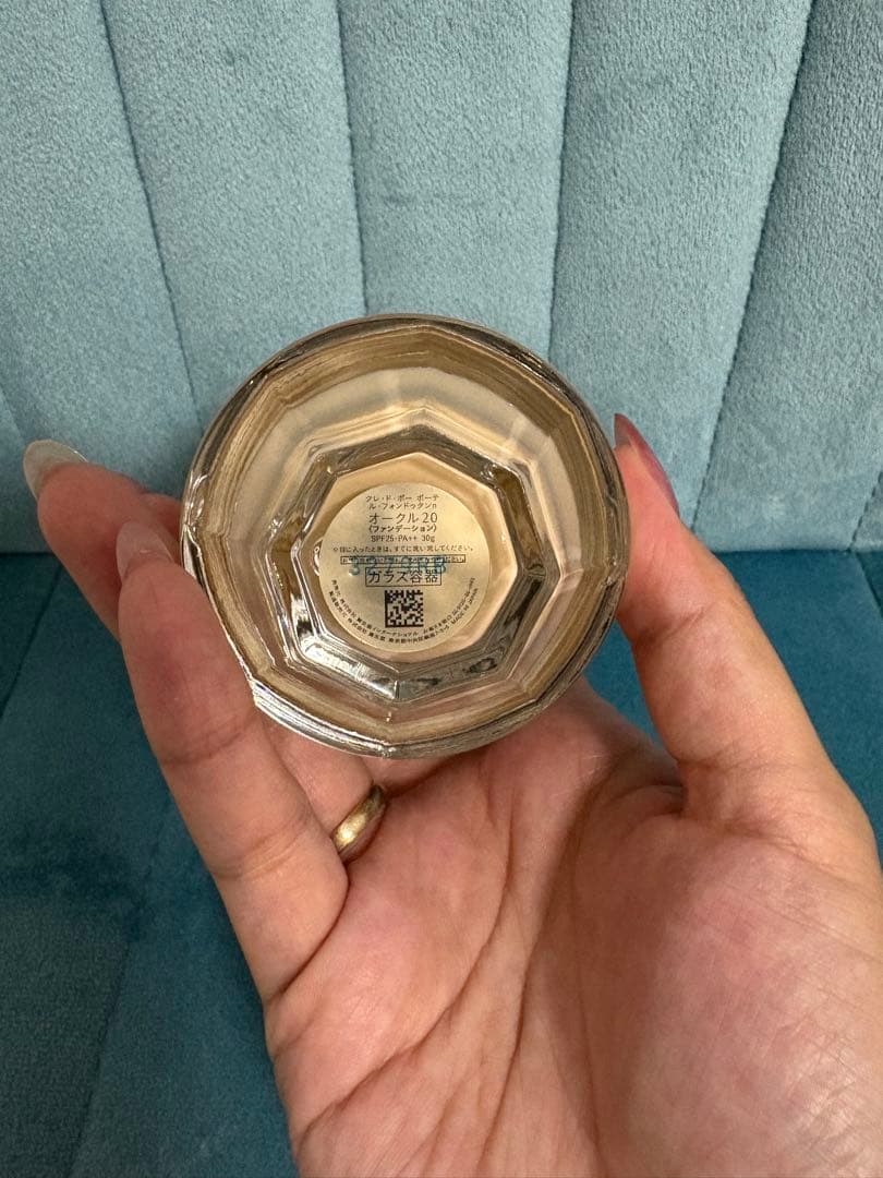 clé de peau クリームファンデーション