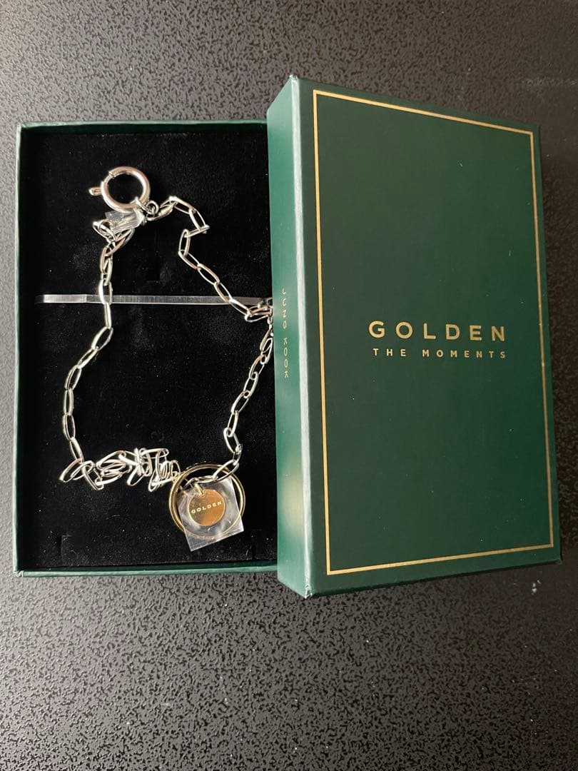 新品未使用　BTS ジョングク　ネックレス　GOLDEN (フォトカード付き)