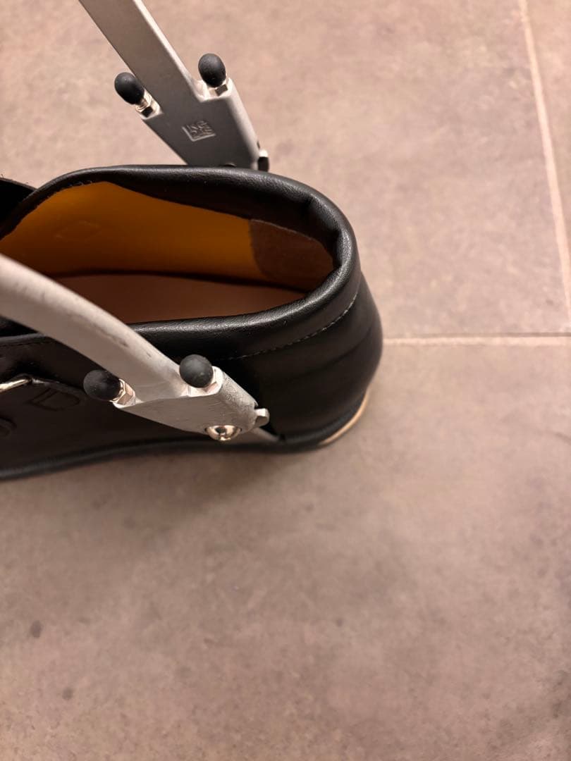 足首固定具付き装具　黒　27cm