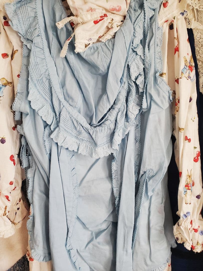 ピンクハウス　ピーターラビット　アイボリーロングワンピース、ブルータブリエセット