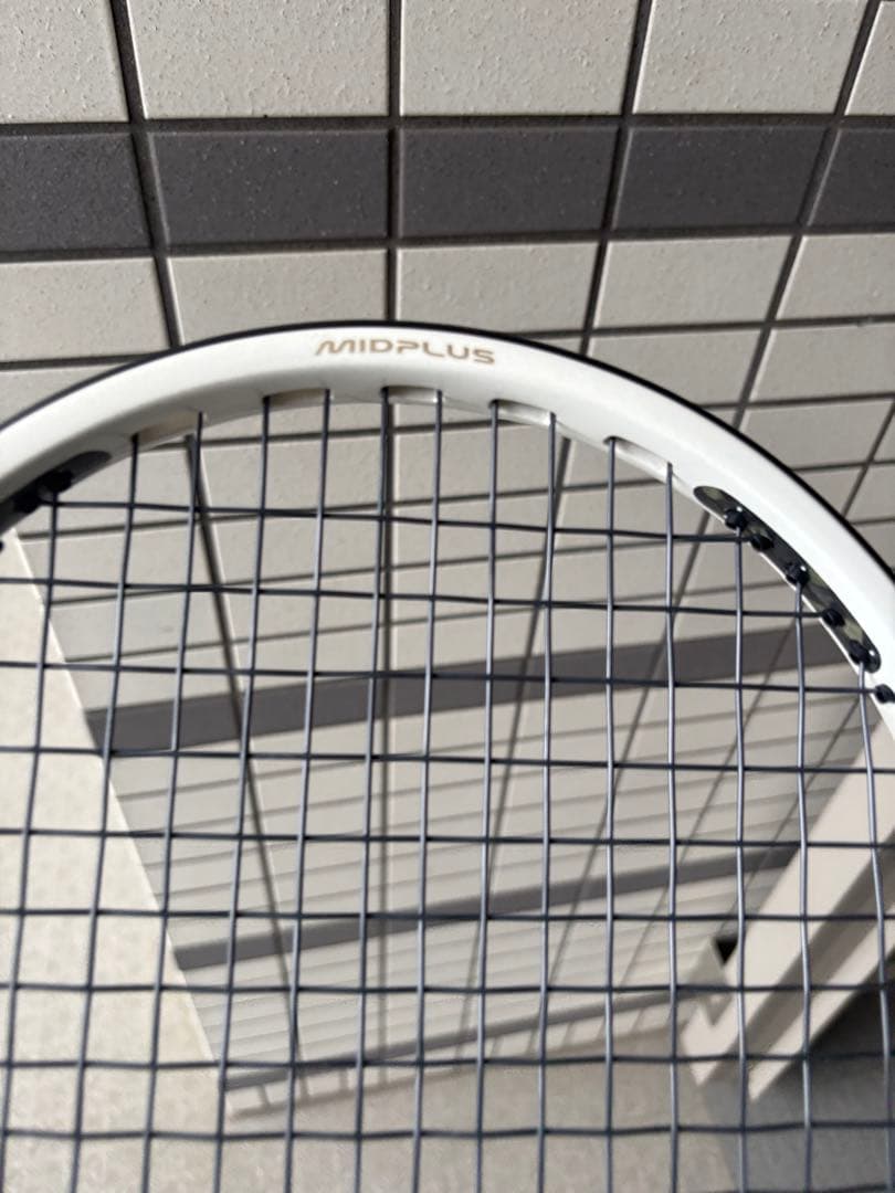 美品　Princeテニスラケット Tour O3 100インチ305g G2