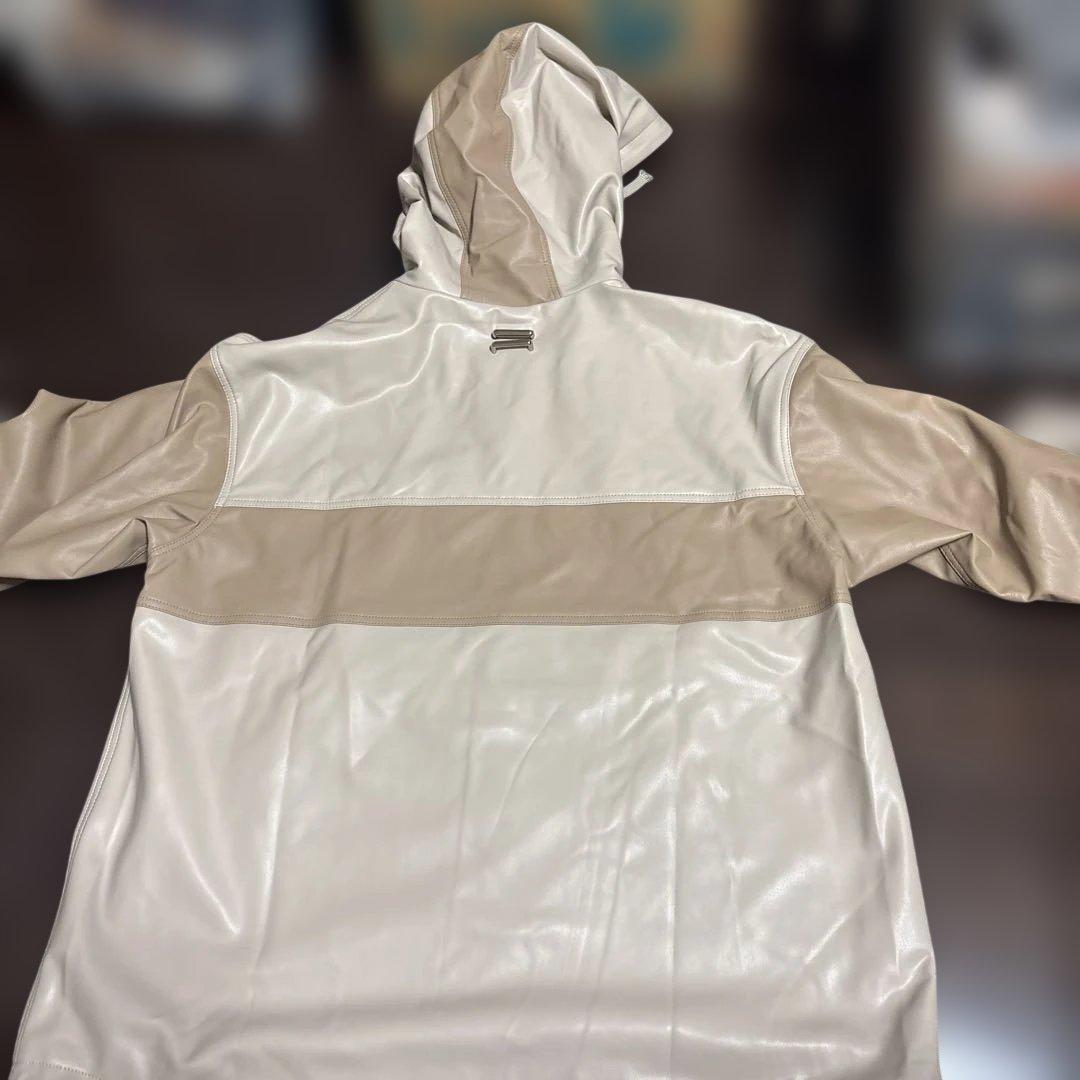 カタリスト　セットアップ ベージュ