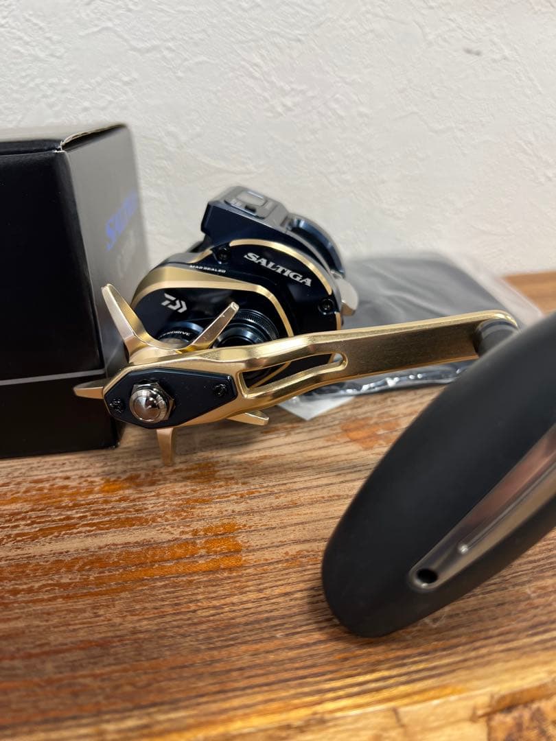 め*☆様 ダイワ　21ソルティガIC　300HL-SJ 左巻き②