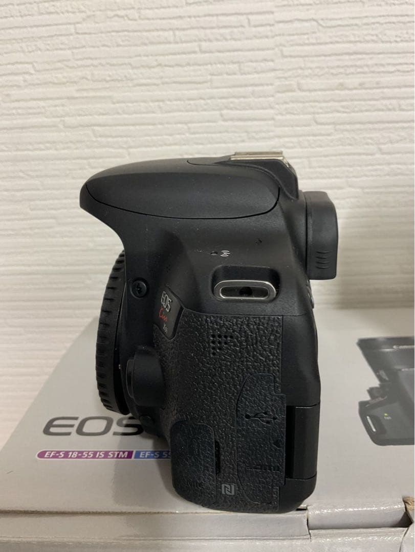 Canon EOS Kiss X9i デジタル一眼レフ