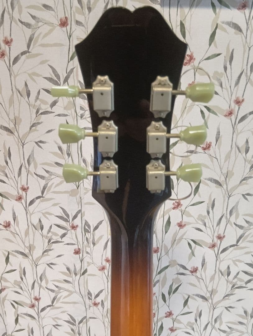 Epiphone John Lenon EJ-160Eの出品。