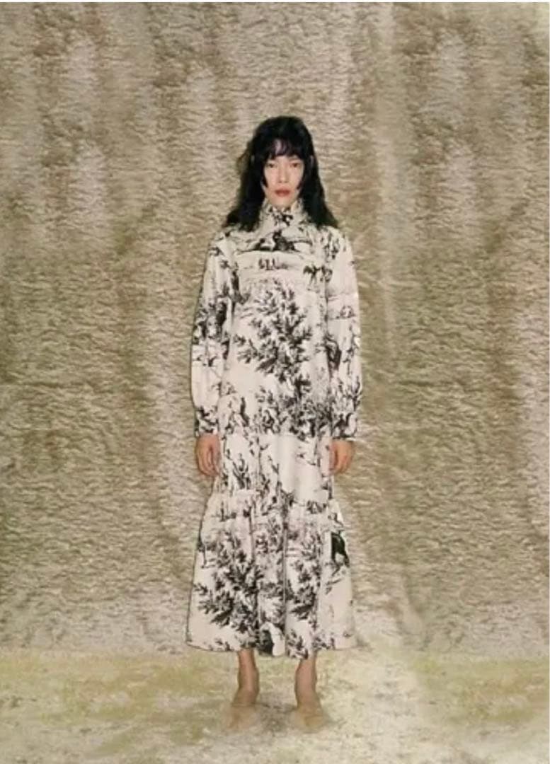 ビョコさん　JOHN フレンチプリントドレス