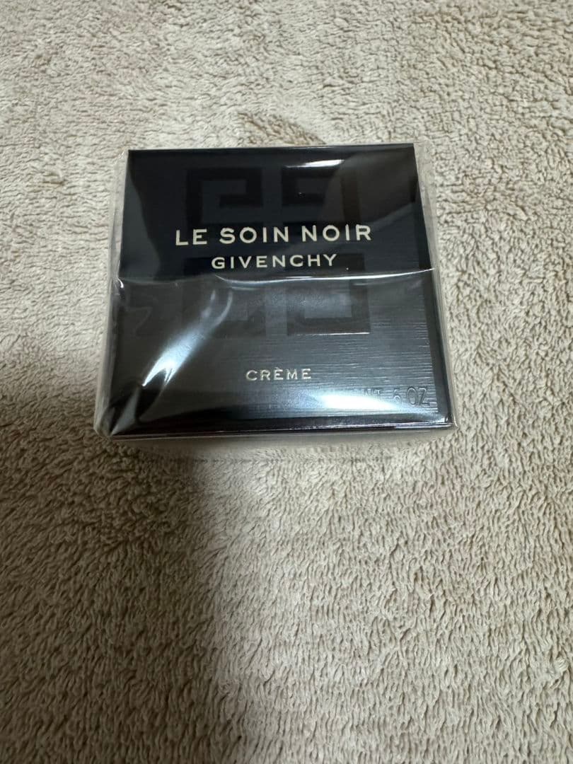 新品未使用 ソワン ノワール クレーム N (クリーム) 15ml ジバンシイ