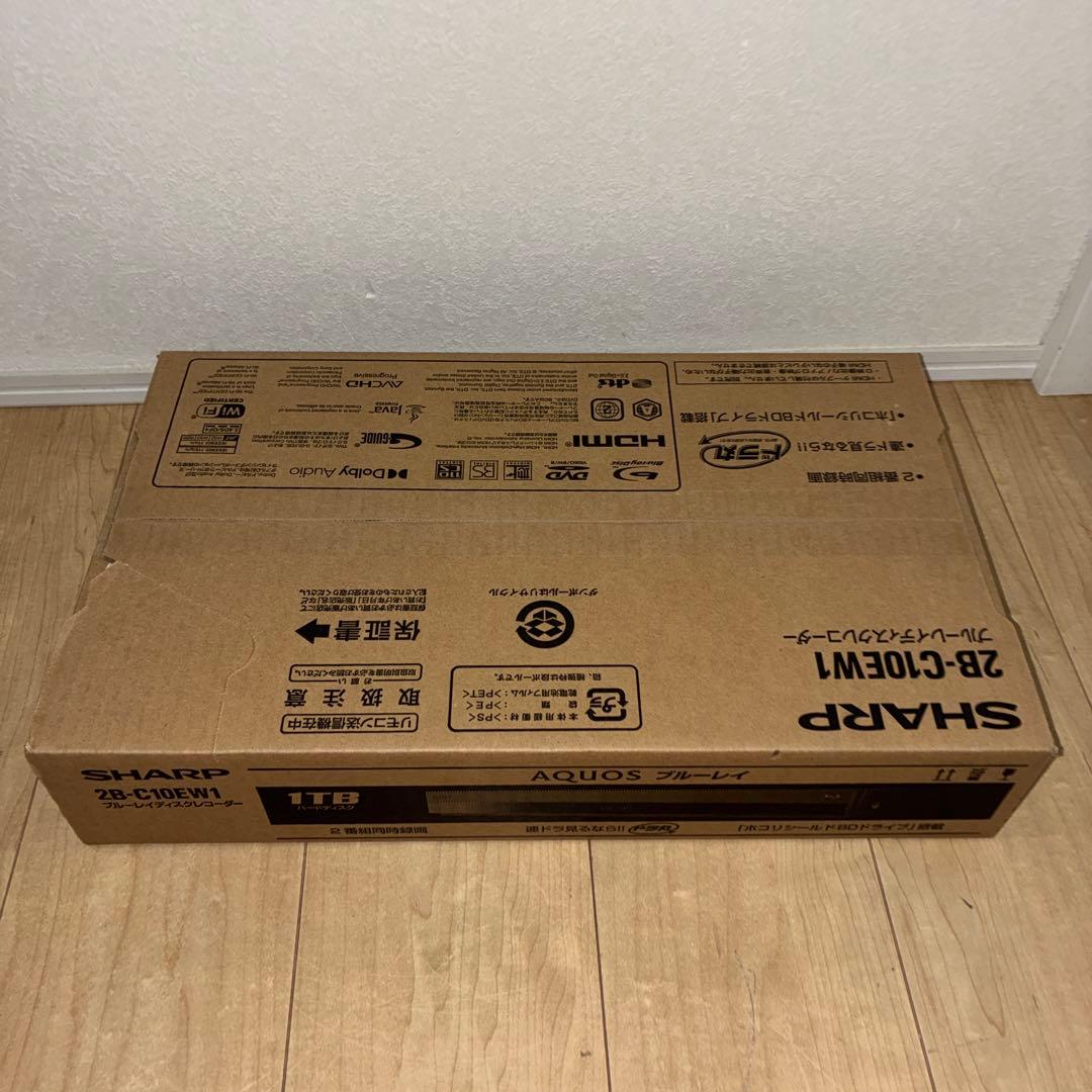 新品未開封　シャープ　ブルーレイレコーダー　2B-C10EW1
