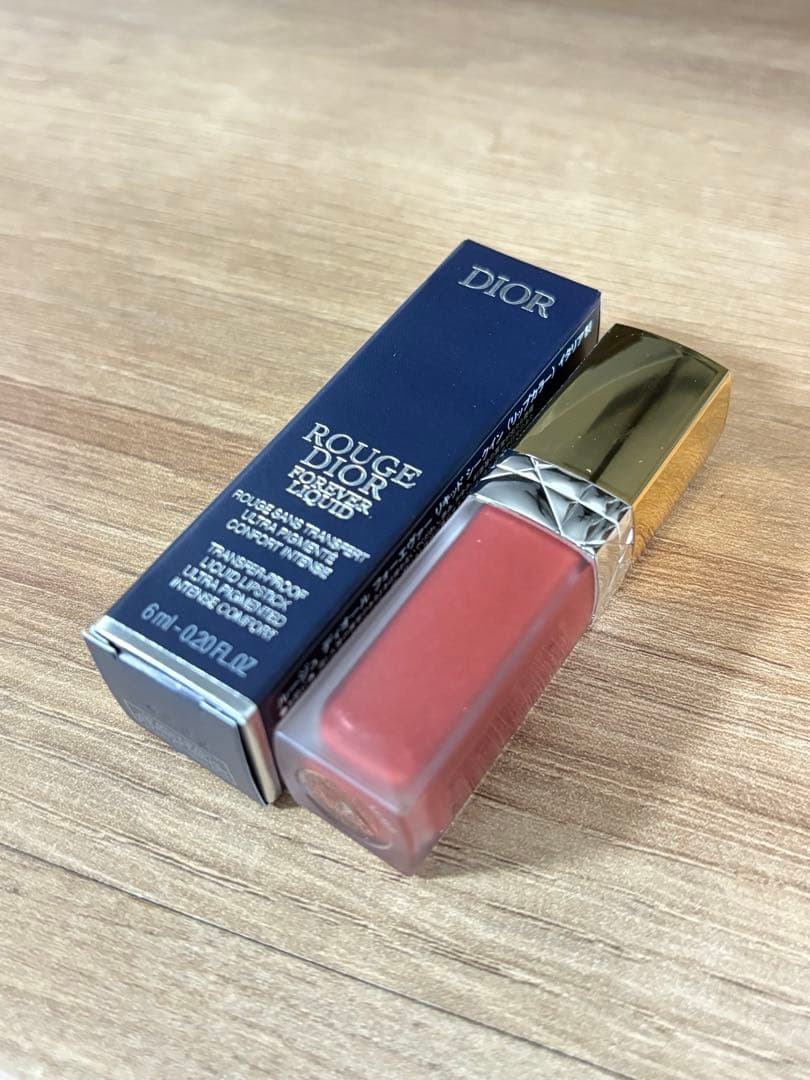 ディオール　新品　リキッド シークイン　大人気カラー　843 ディヴァイン