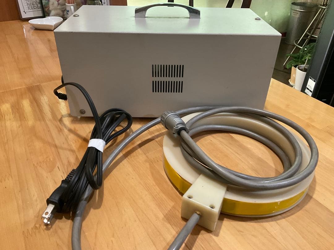 政木研究所 超強力 神経波磁力線発生器