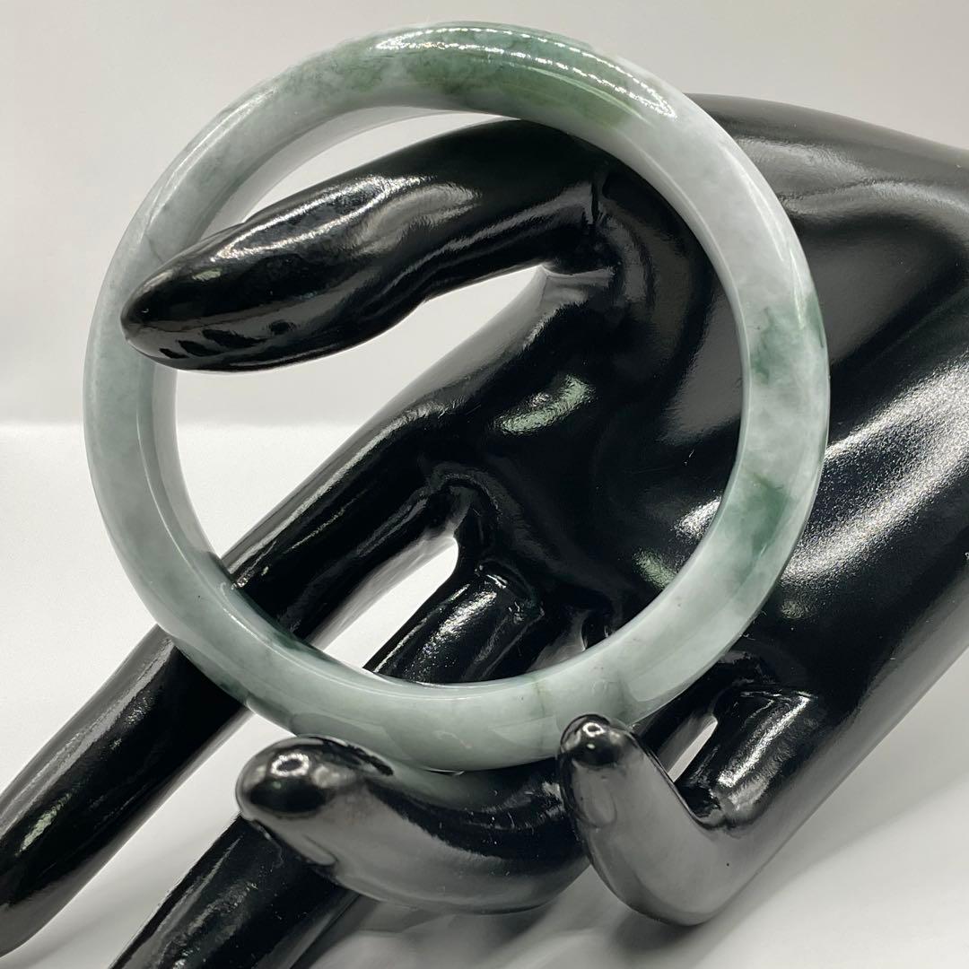 ミャンマー産 翡翠バングル 天然翡翠　57.2mm 翡翠
