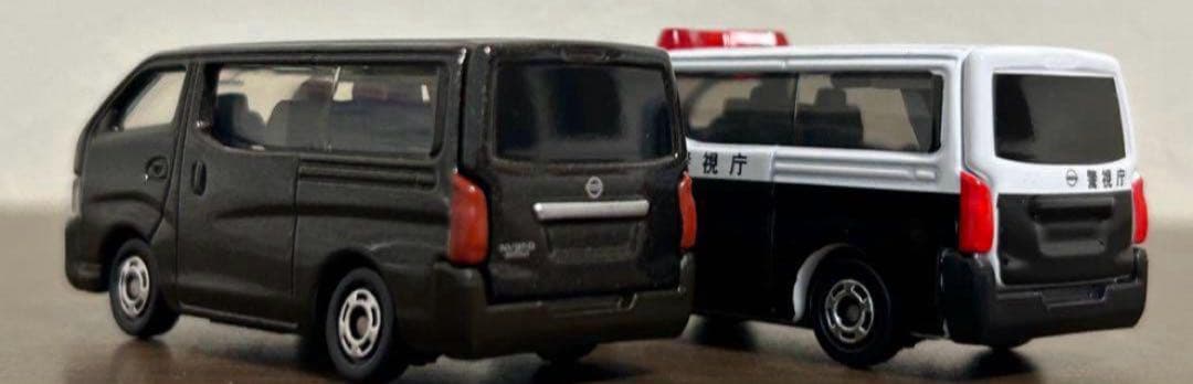 非売品 トミカ 日産 NV350 キャラバン パトロールカー