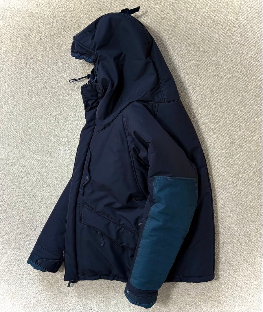 美品Nexus7ネクサスマウンテンダウンジャケットHYKER46Mゴアテックス