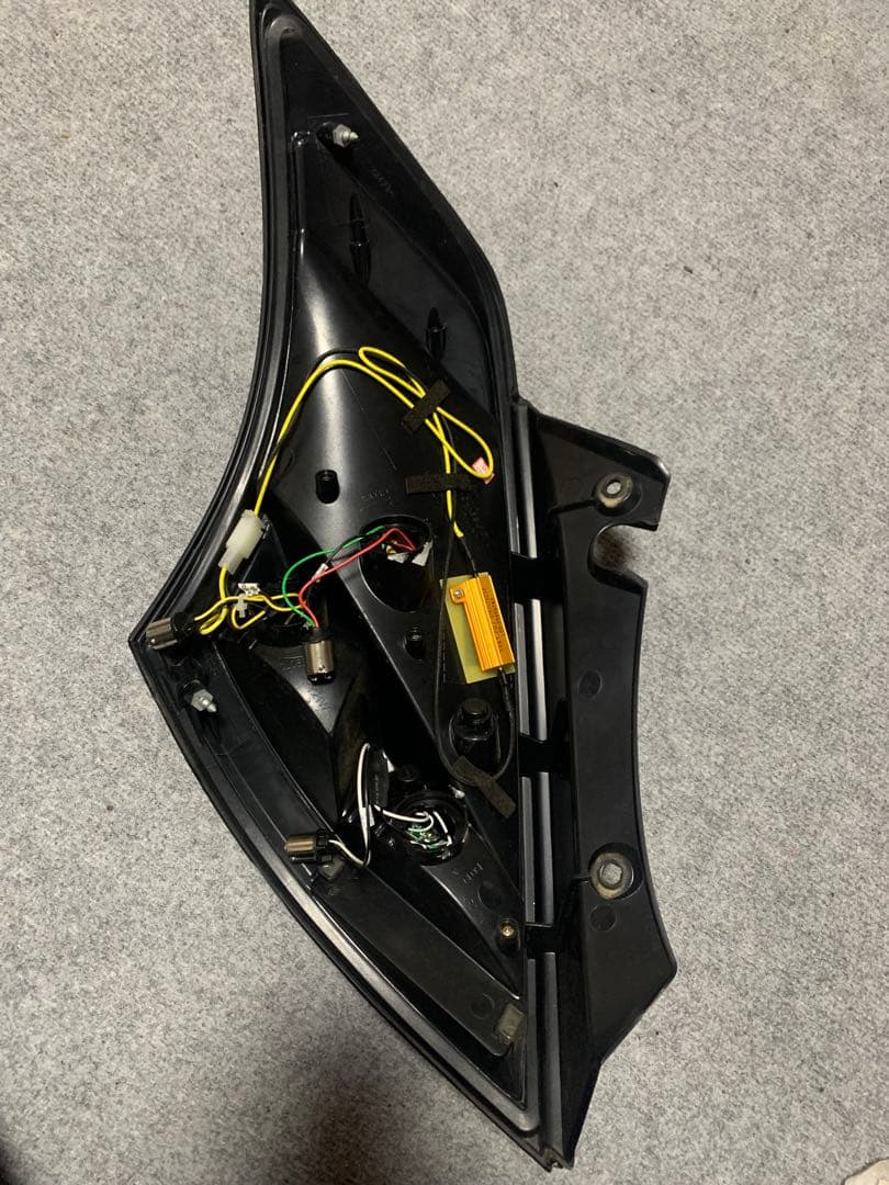 スイカ ZC72S/ZD72S ZC32S スイフトファイバーLEDテール