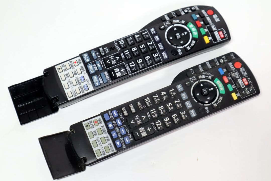 Panasonic TZ-BDT920PW ブルーレイレコーダー リモコン2種