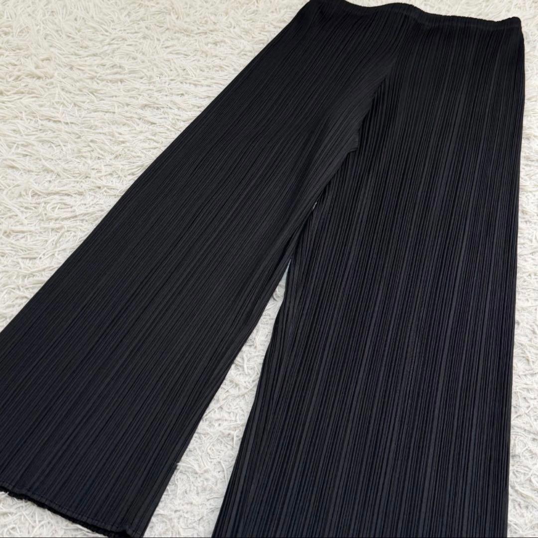 PLEATS PLEASE パンツ 黒 ブラック 3