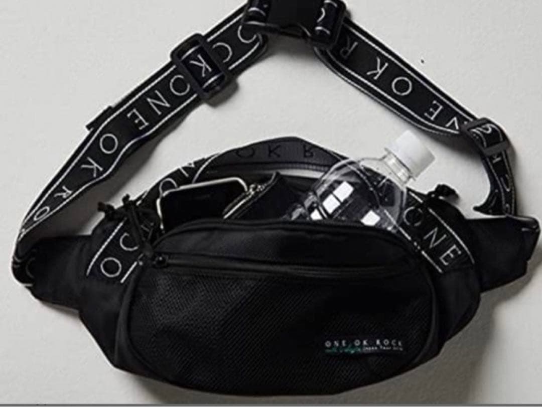 【新品未使用】ONE OK ROCK ボディバッグ 2018 など10点セット