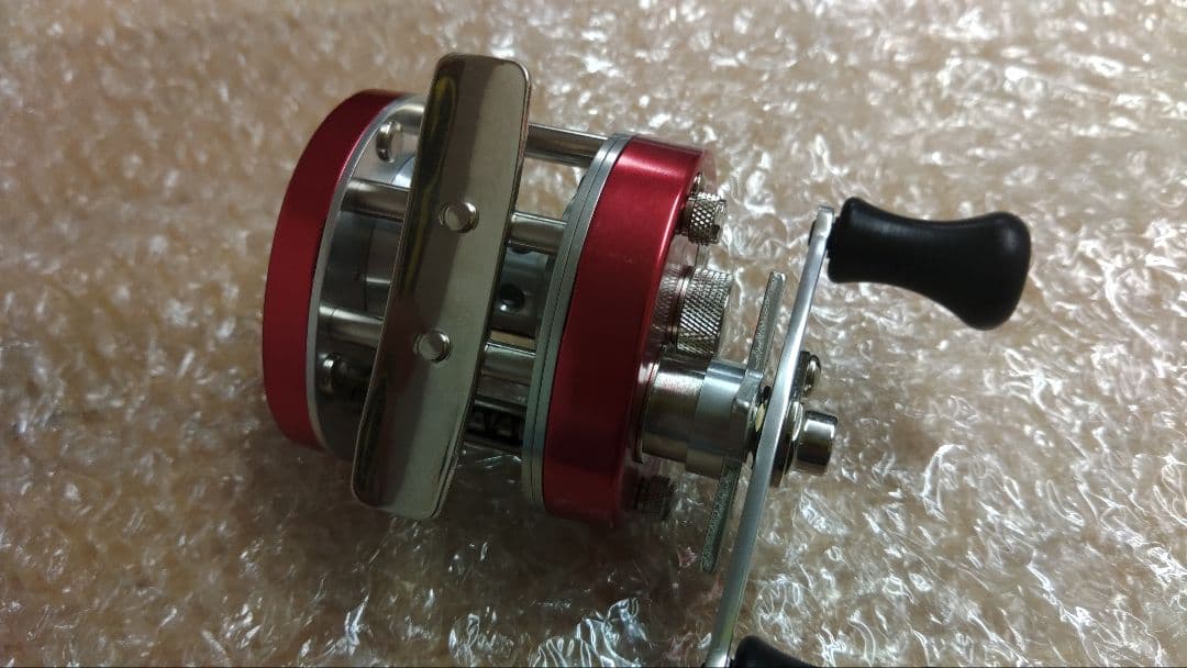 二台の値段未使用スミス　プラッガー50周年記念モデル右ハンドル・レッド右ハンドル