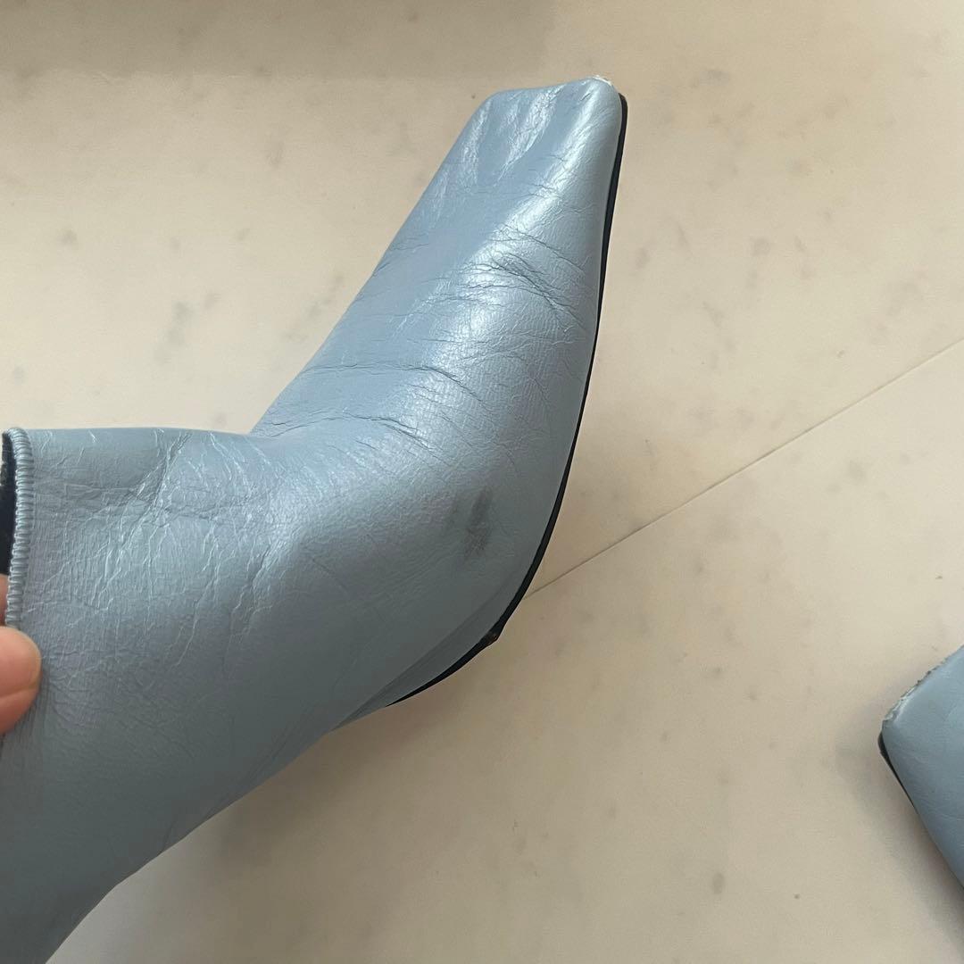 BOTTEGA VENETA 水色 レザー ミュール