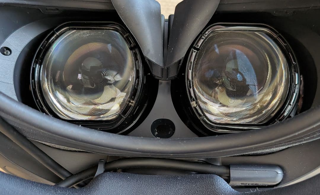 (送料無料)PS5VR2、Senseコントローラー充電スタンド付き