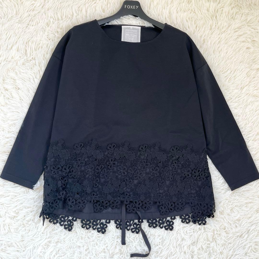 BEARDSLEY ビアズリー 裾レース カットソー　刺繍 Fサイズ 黒