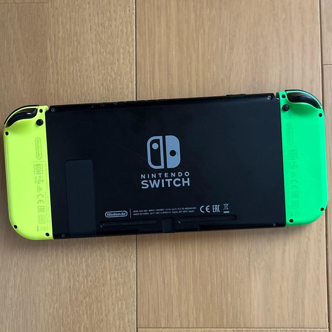 Nintendo Switch 本体 ケース付き　ジャンク扱い