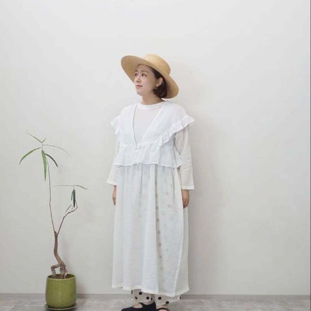 atelier emau アトリエエマウ クリオネフリルベスト 白