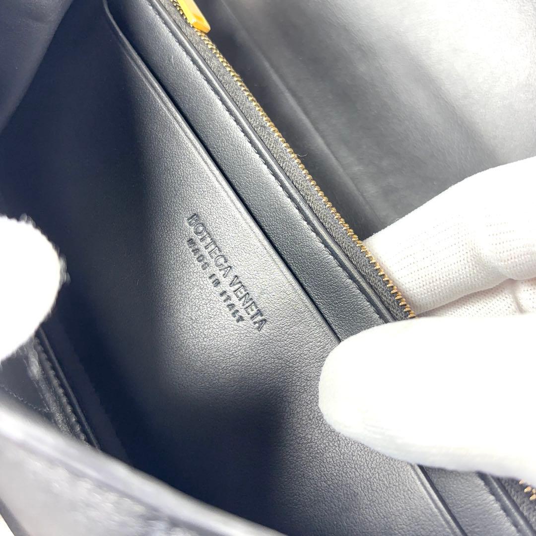 BOTTEGA VENETA 長財布 カセット ラージ フラップウォレット